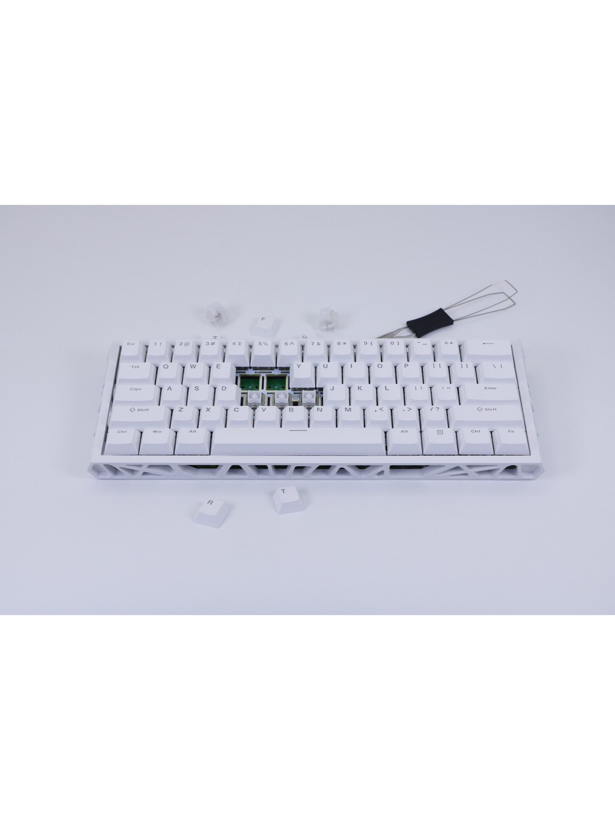60% Hollow-Frame Mechanical Keyboard, Hot-Swap, RGB, Wired USB-C, photo 1