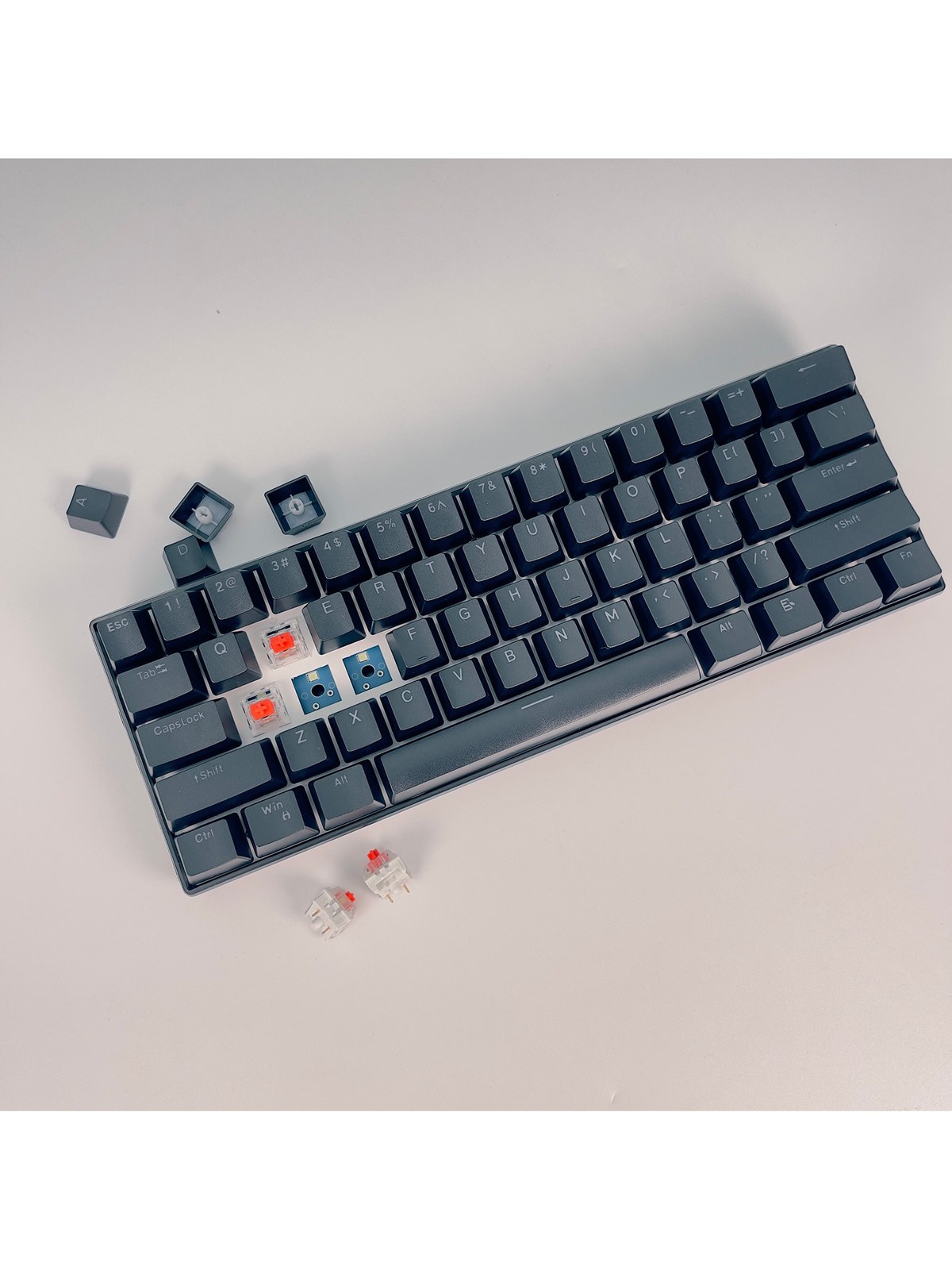 68-Key Compact Mechanical Keyboard, Hot-Swap, RGB, Wired USB-C, photo 3