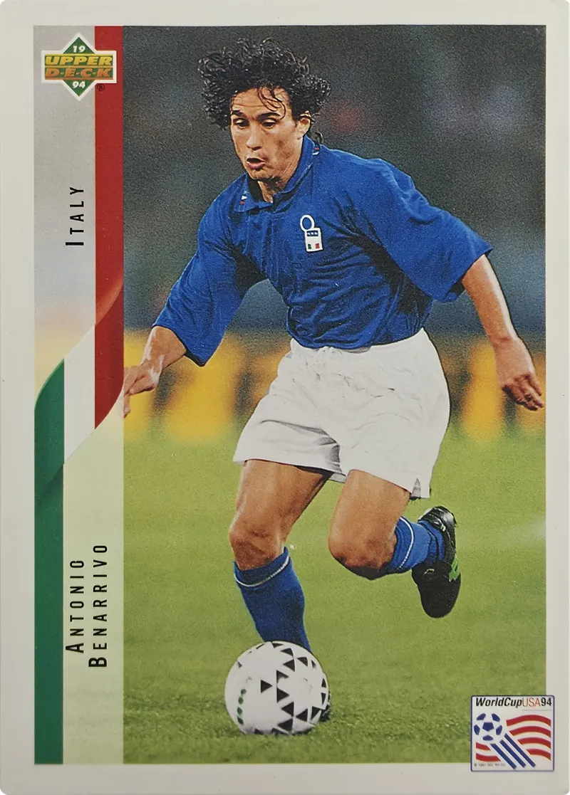 1994 Upper Deck World Cup English/Spanish Antonio Benarrivo #165 Italy front