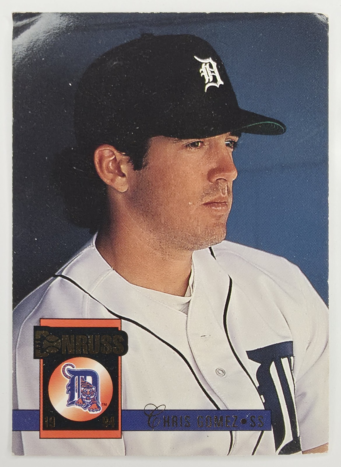 Chris Gomez front