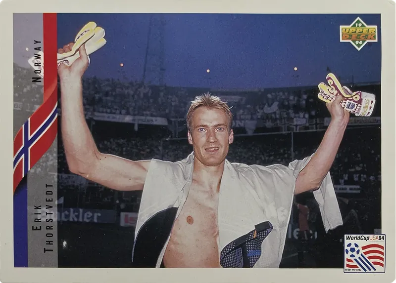 1994 Upper Deck World Cup English/Spanish Erik Thorstvedt #115 Norway front
