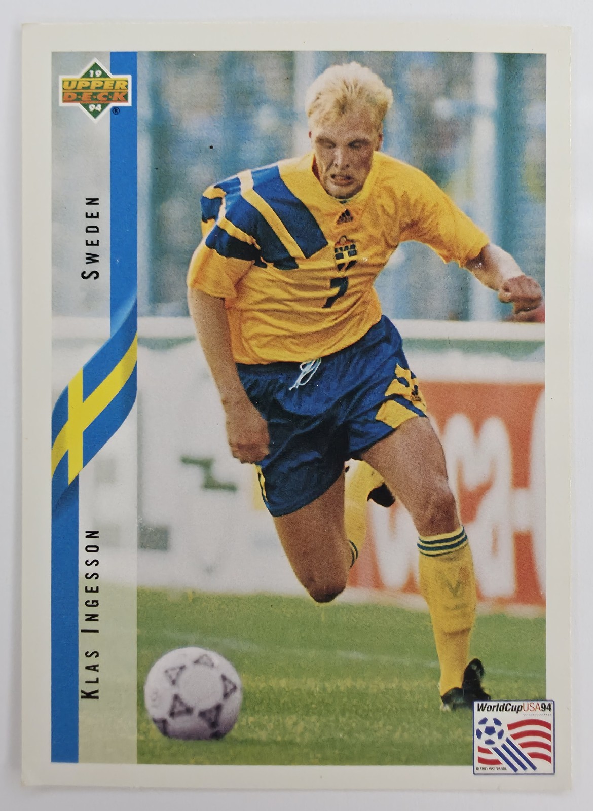 1994 Upper Deck World Cup English/Spanish Klas Ingesson #89 Sweden front