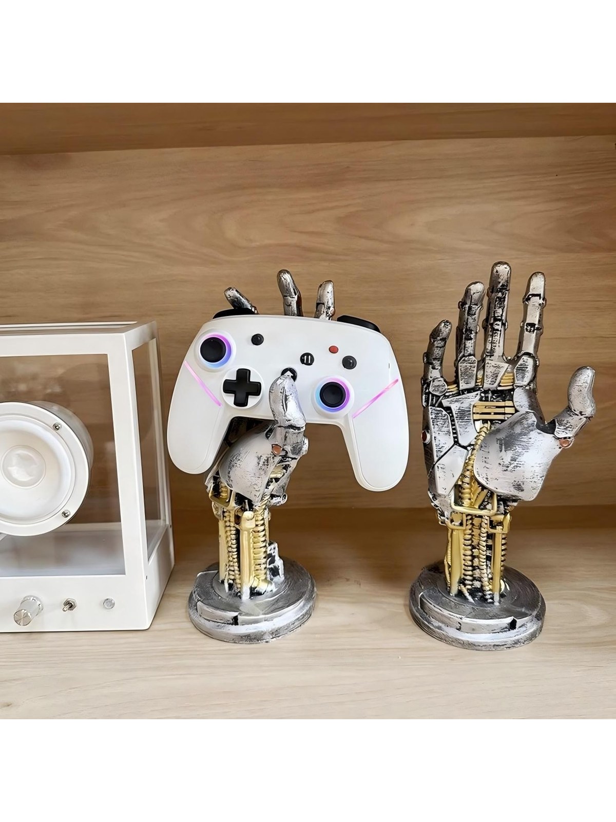 Mechanical Hand Display Stand for Controllers & Headsets, 9.6 In, photo 4
