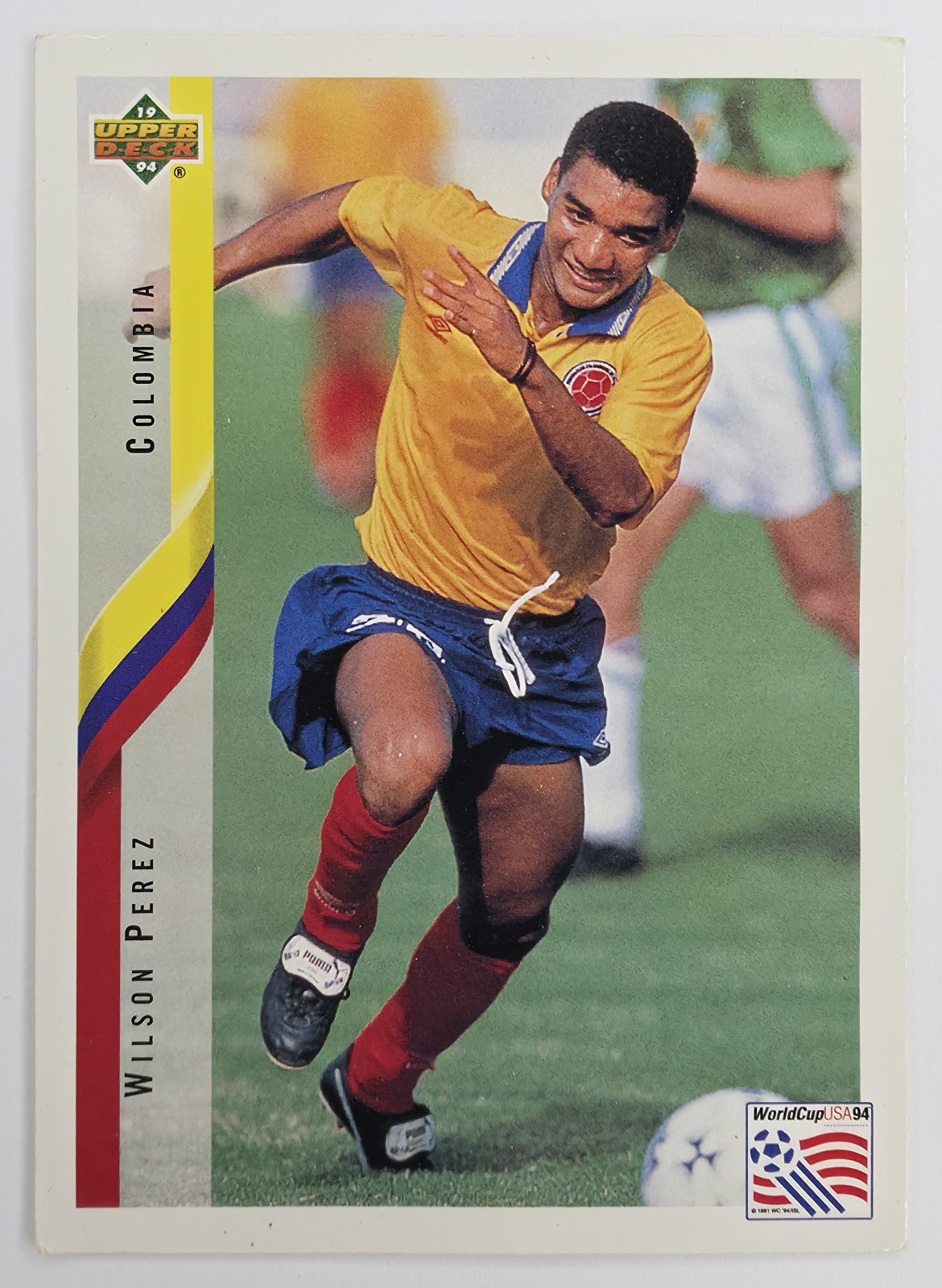 1994 Upper Deck World Cup English/Spanish Wilson Perez #61 Colombia front